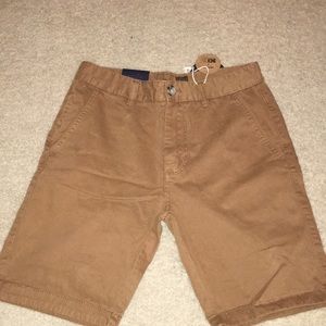 men’s washed chino shorts